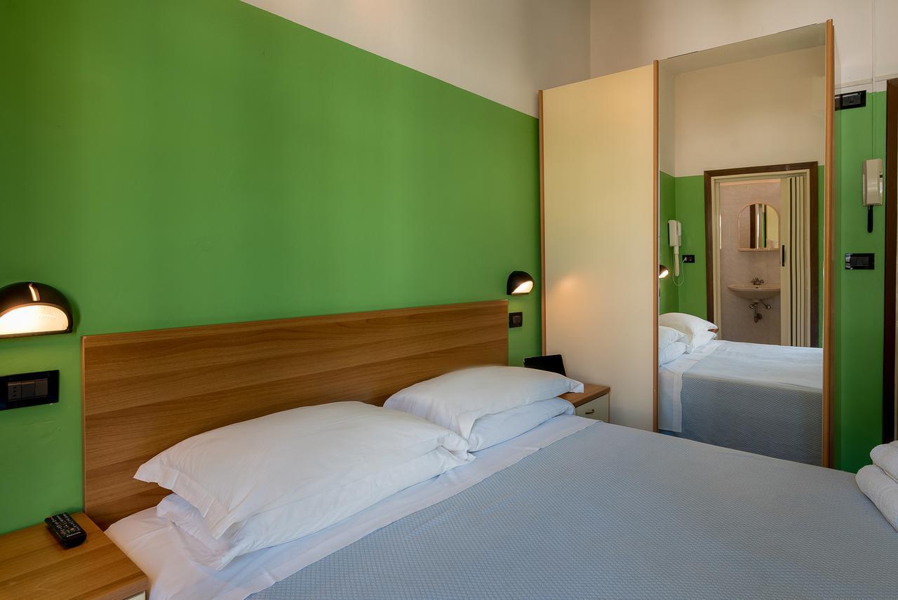 Hotel T Depandance Rimini Luaran gambar