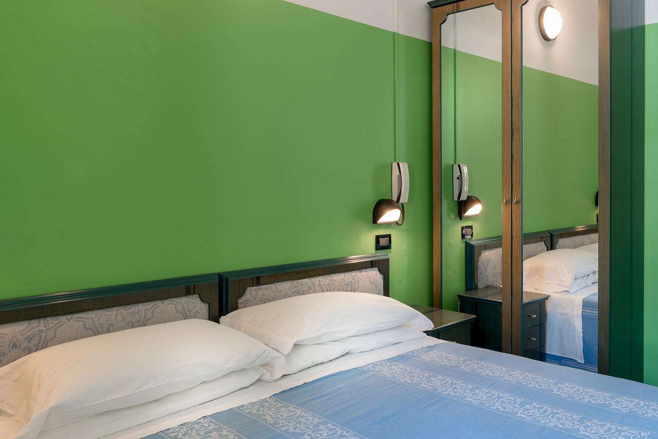 Hotel T Depandance Rimini Luaran gambar