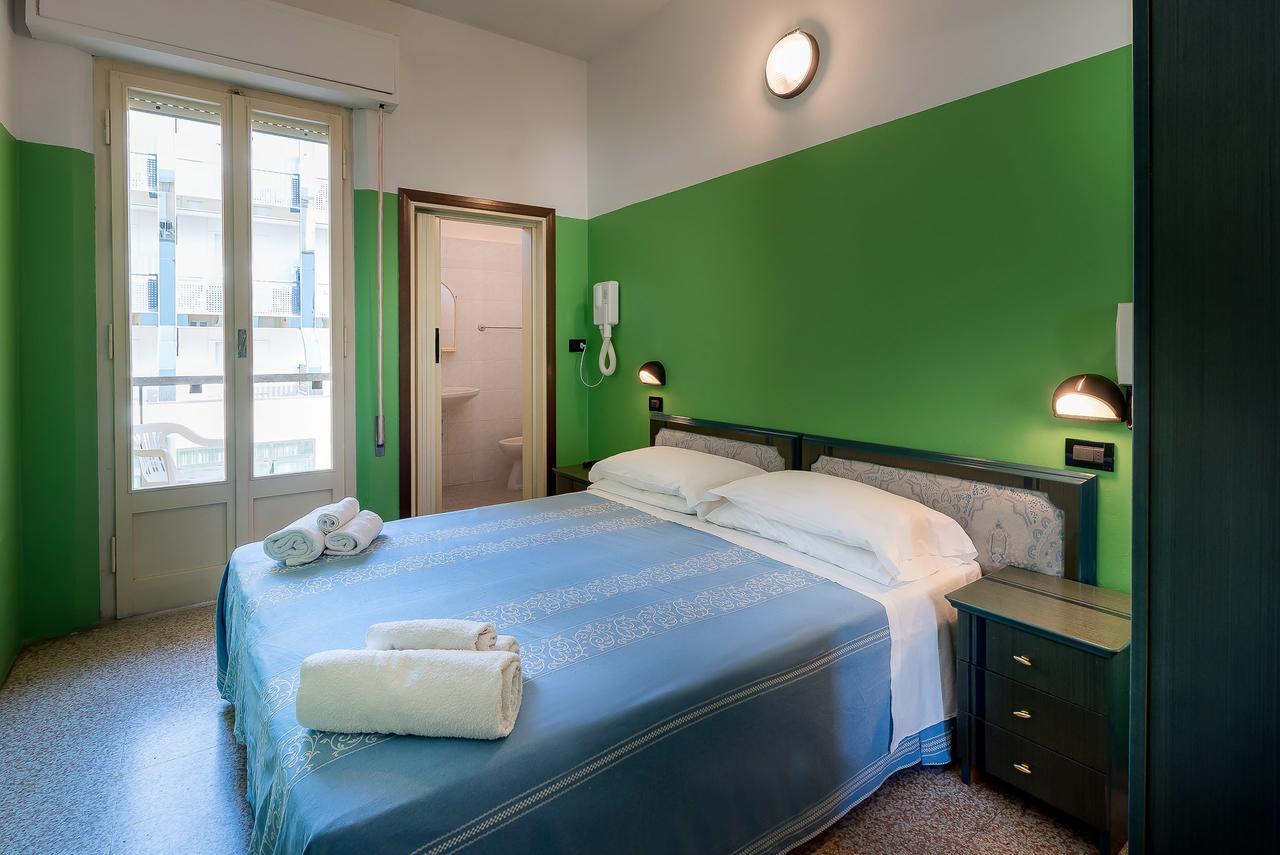 Hotel T Depandance Rimini Luaran gambar