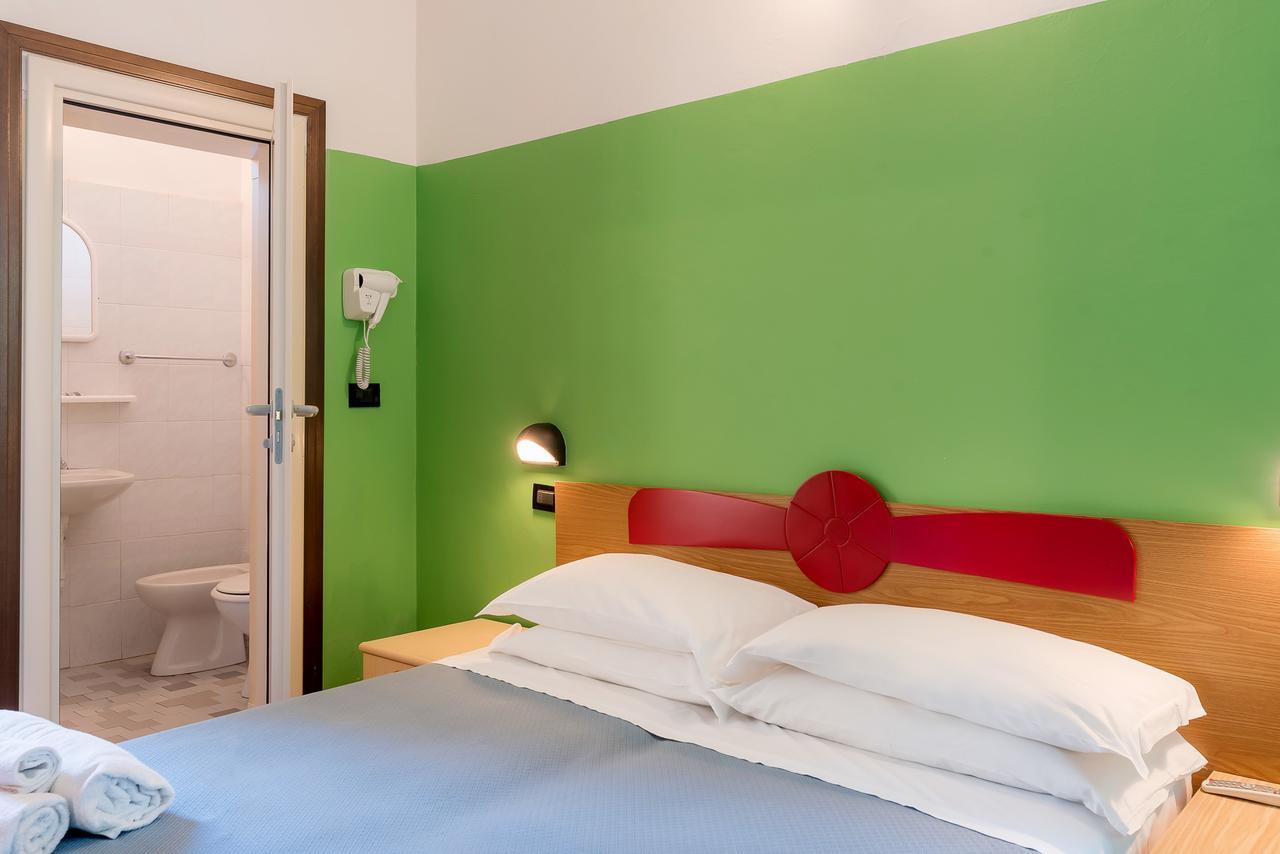 Hotel T Depandance Rimini Luaran gambar